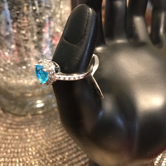 Ring - Picture 2 of 2